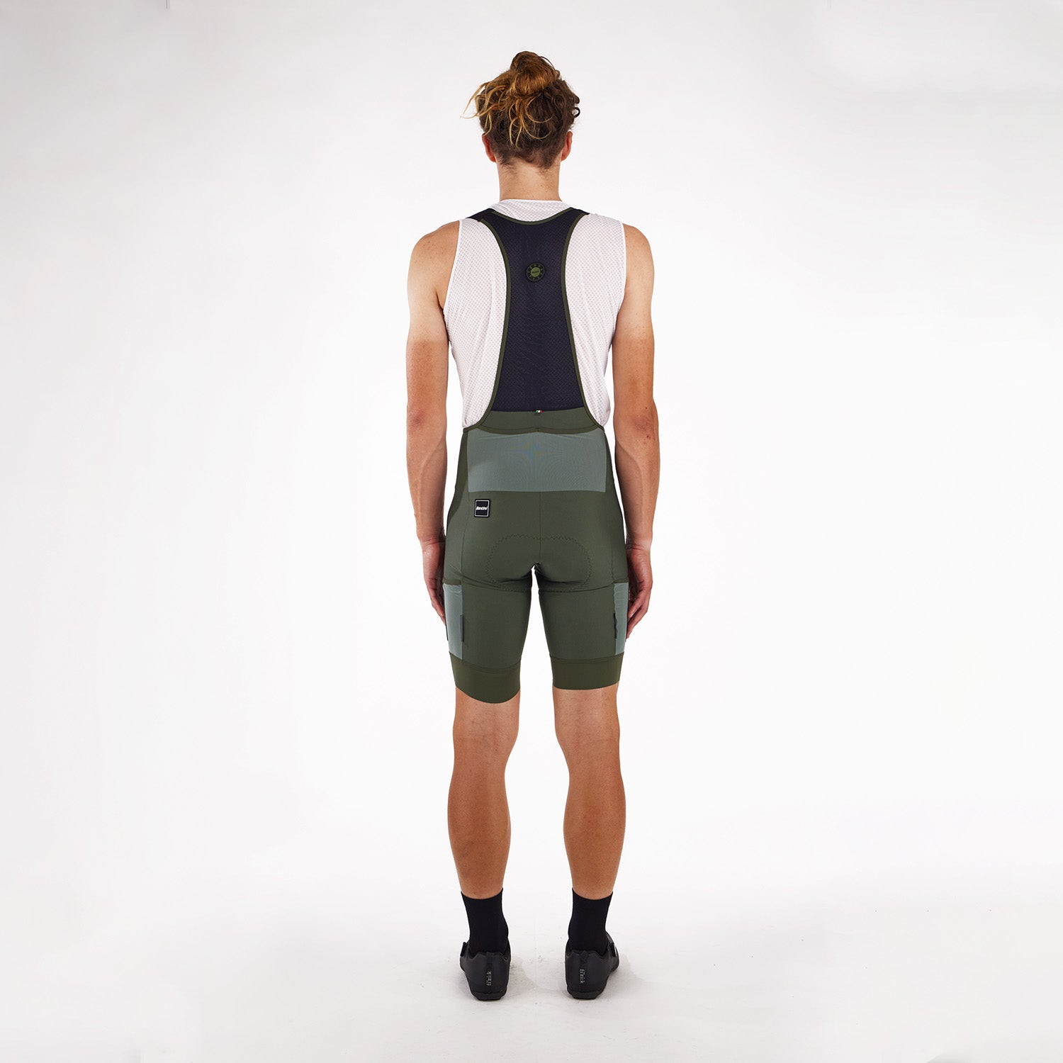 MODEL-BACK