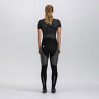 MODEL-BACK