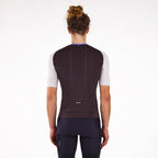 MODEL-BACK