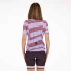 MODEL-BACK