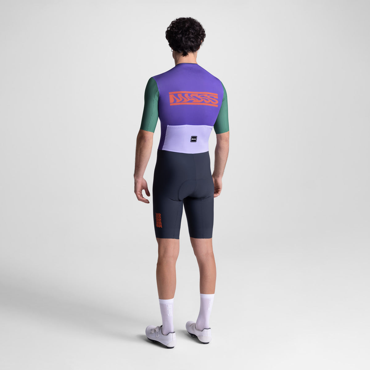 MODEL-BACK