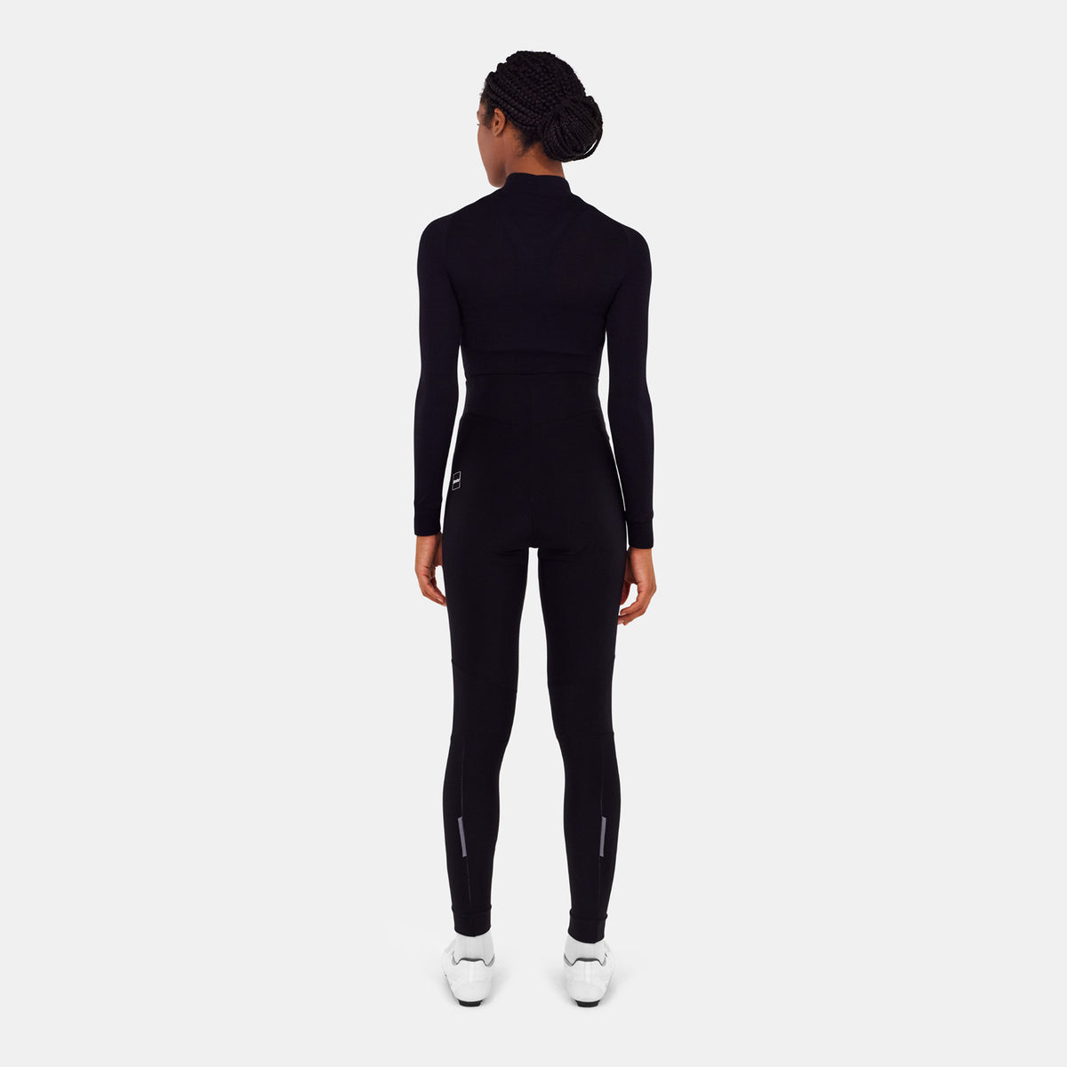 MODEL-BACK