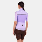 MODEL-BACK