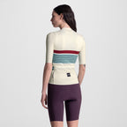 MODEL-BACK