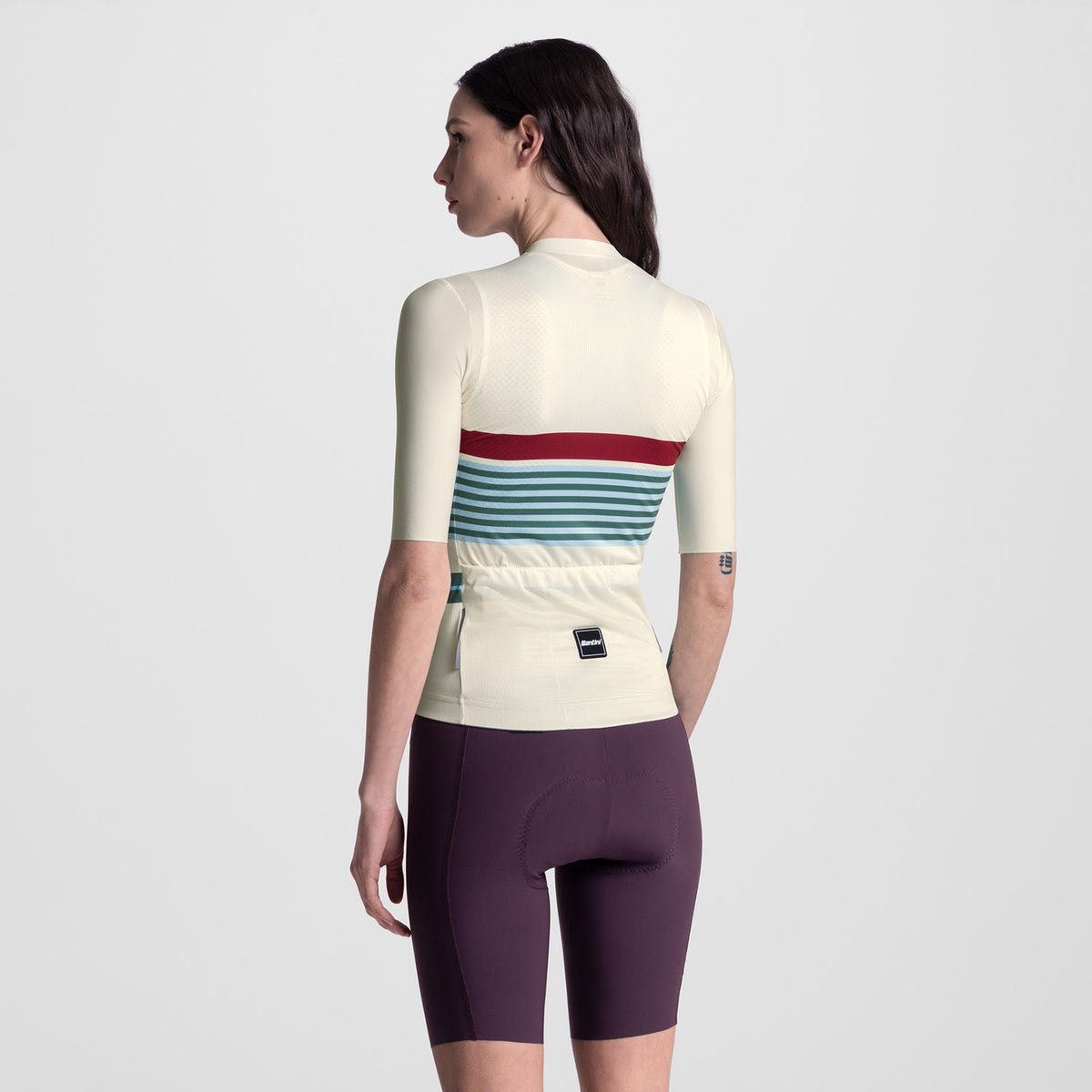 MODEL-BACK