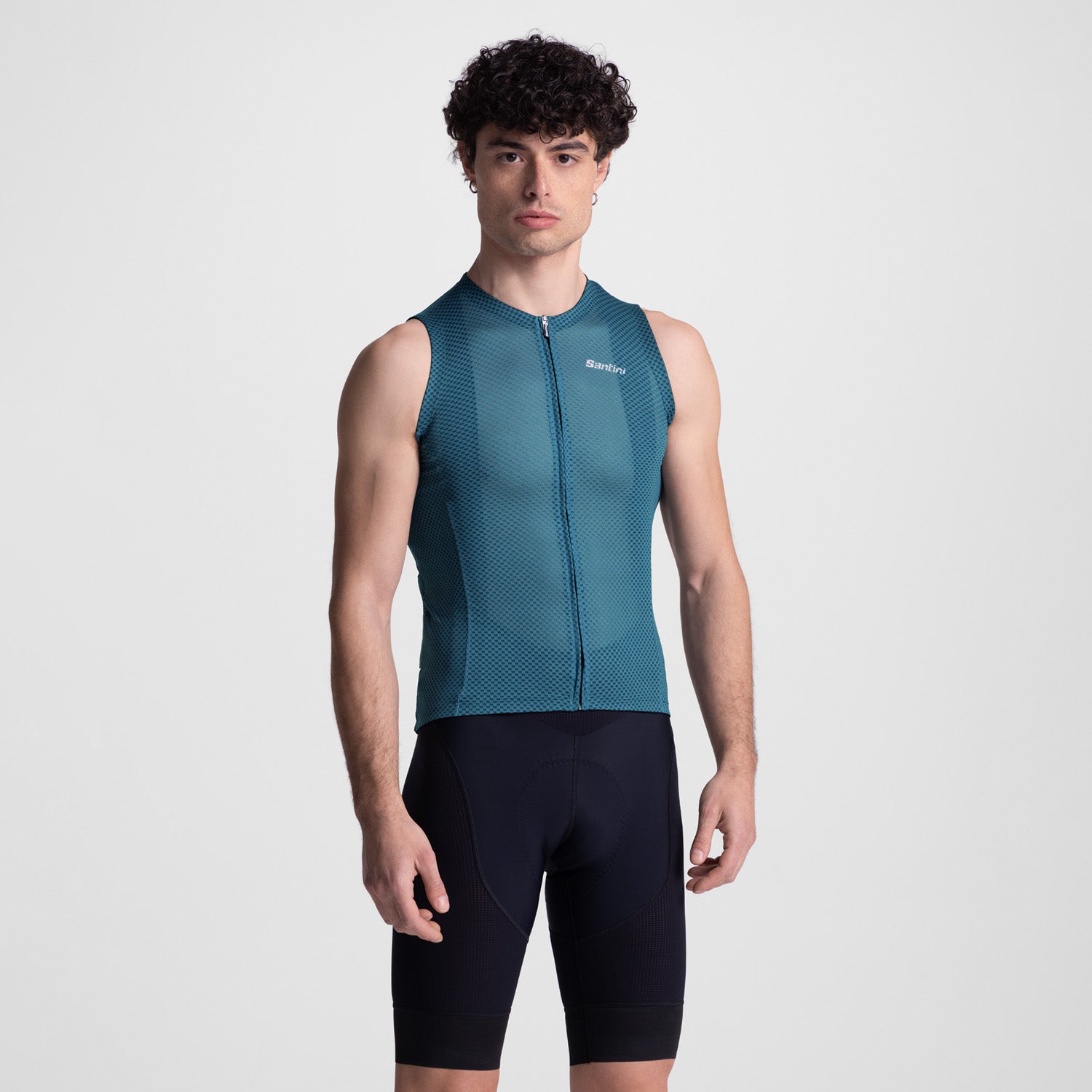 MODEL-FRONT