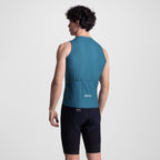 MODEL-BACK