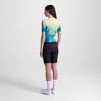 MODEL-EXTRA-1