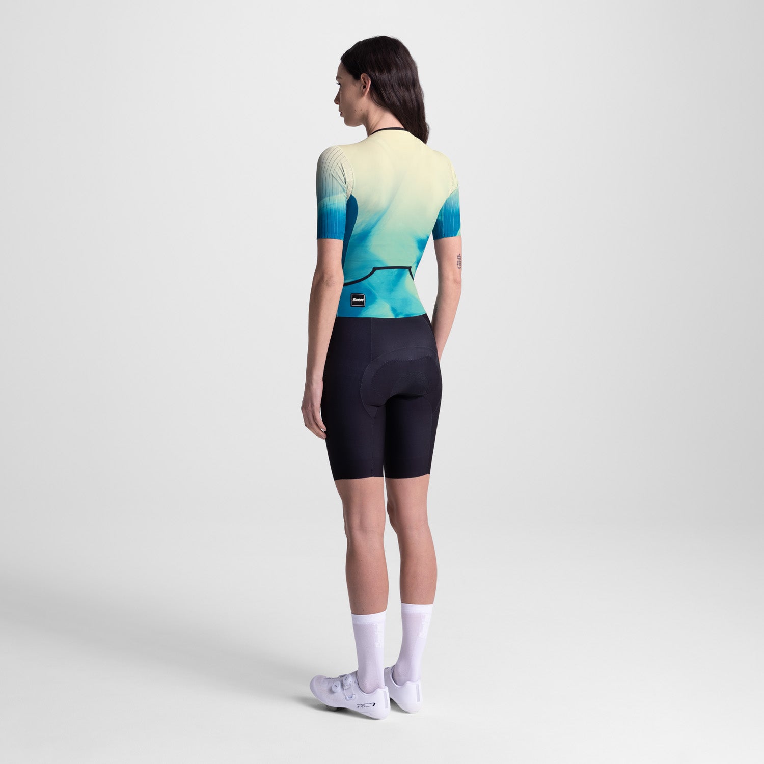 MODEL-EXTRA-1