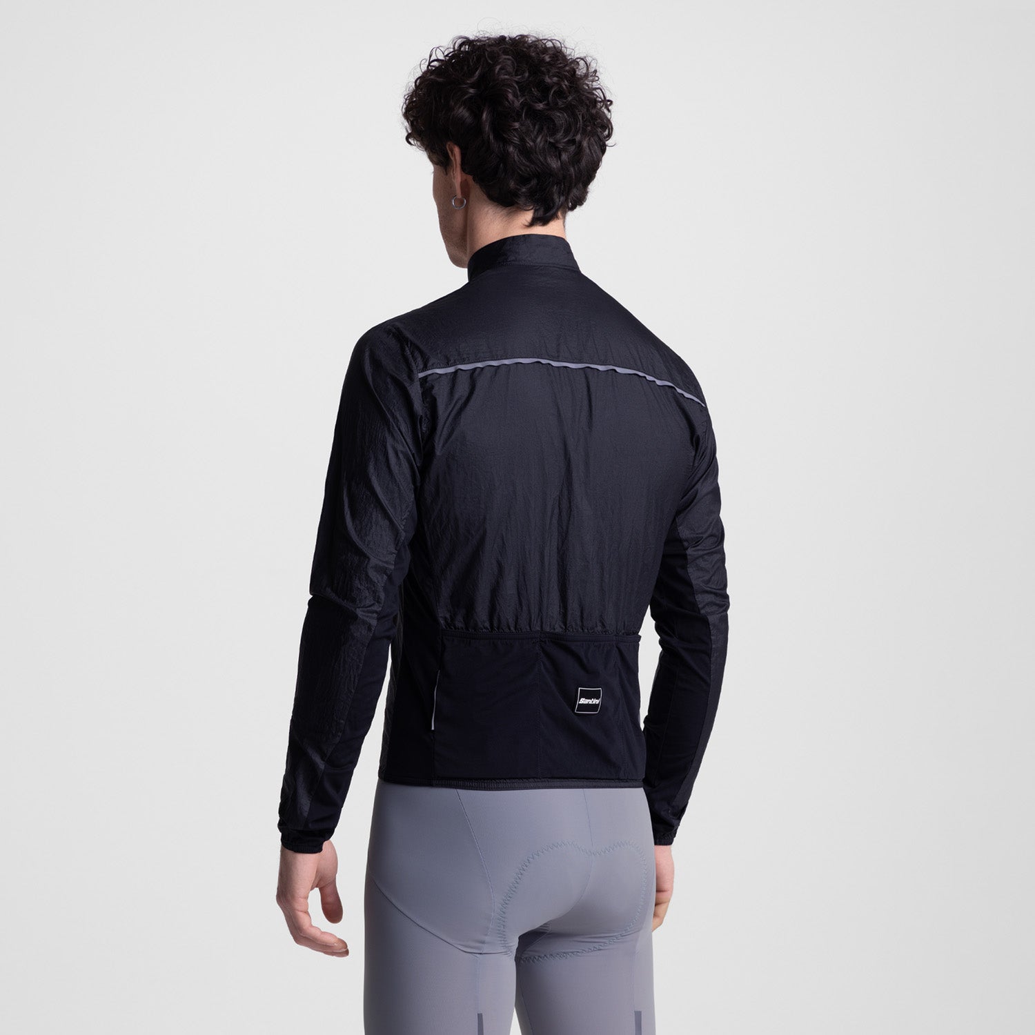 MODEL-BACK