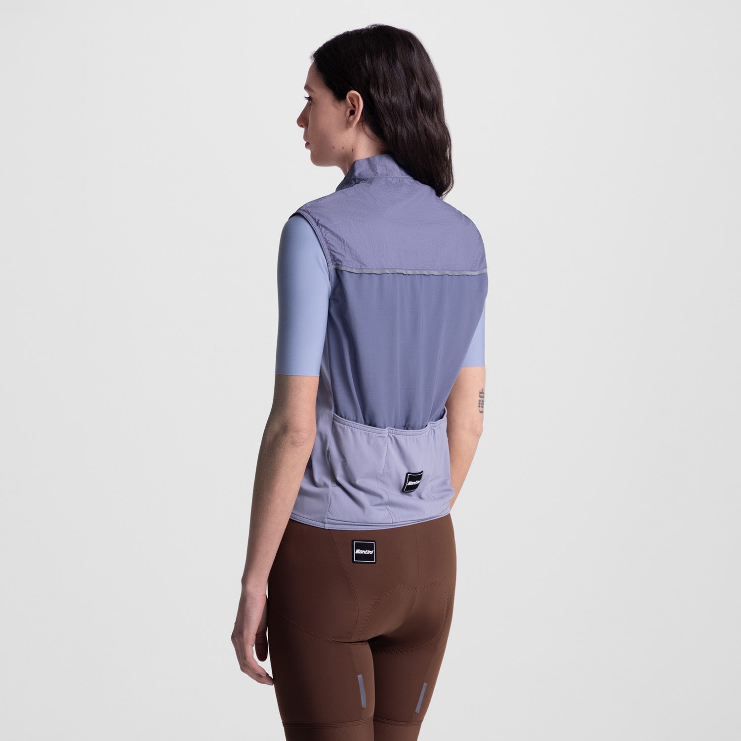 MODEL-BACK