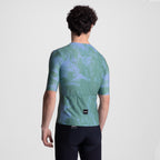 MODEL-BACK