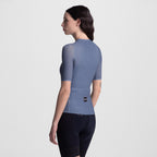 MODEL-BACK