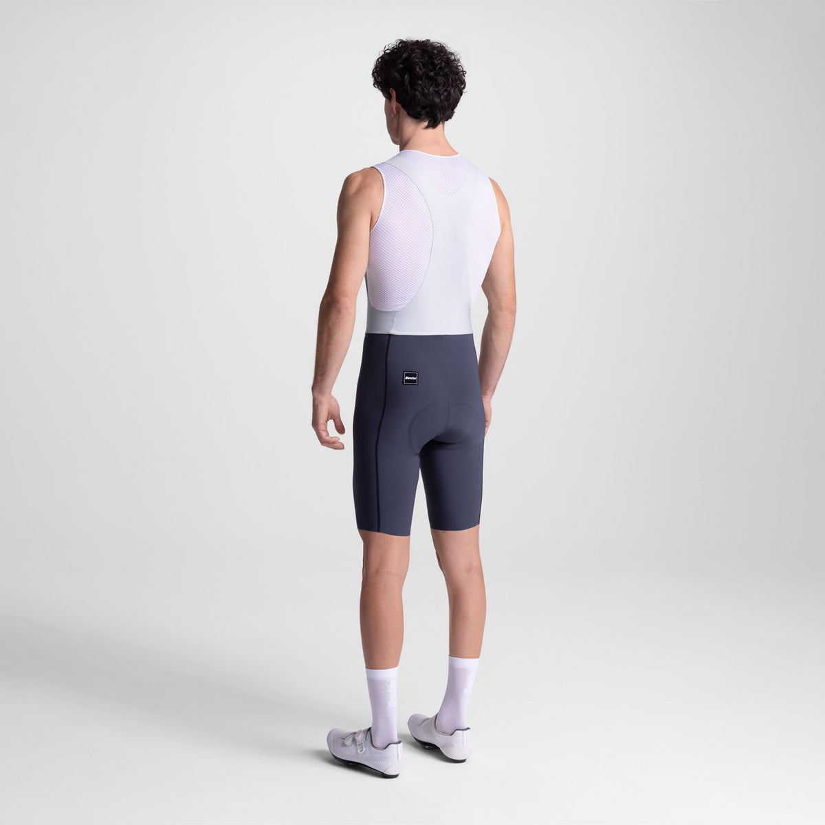 MODEL-BACK