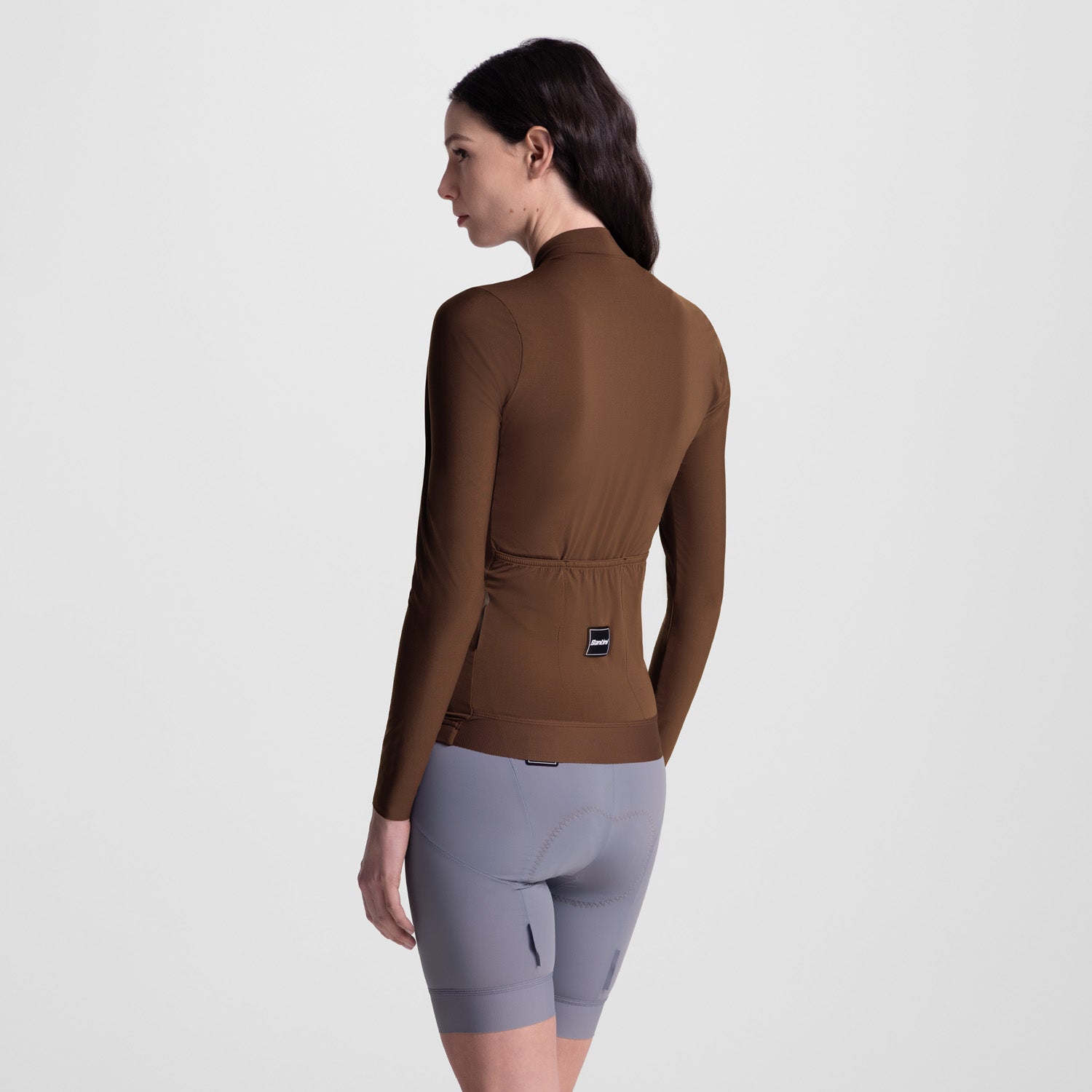 MODEL-BACK