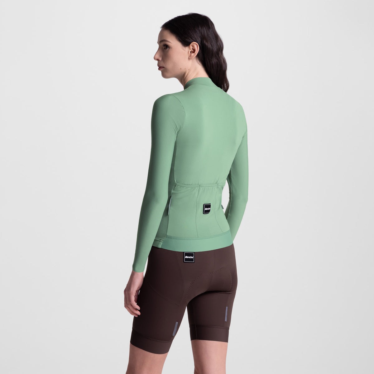 MODEL-BACK