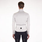 MODEL-BACK