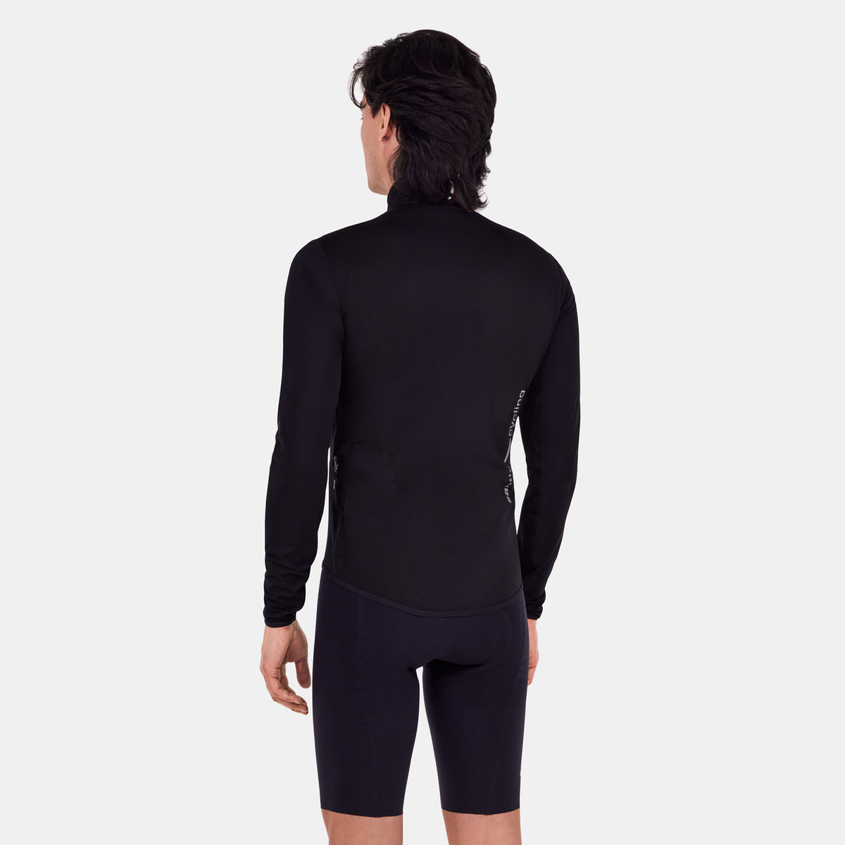 MODEL-BACK