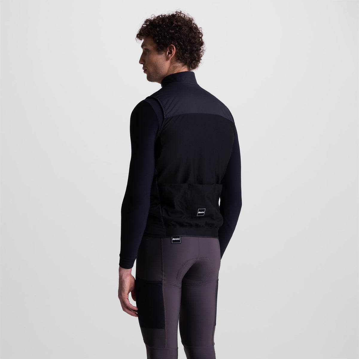 MODEL-BACK