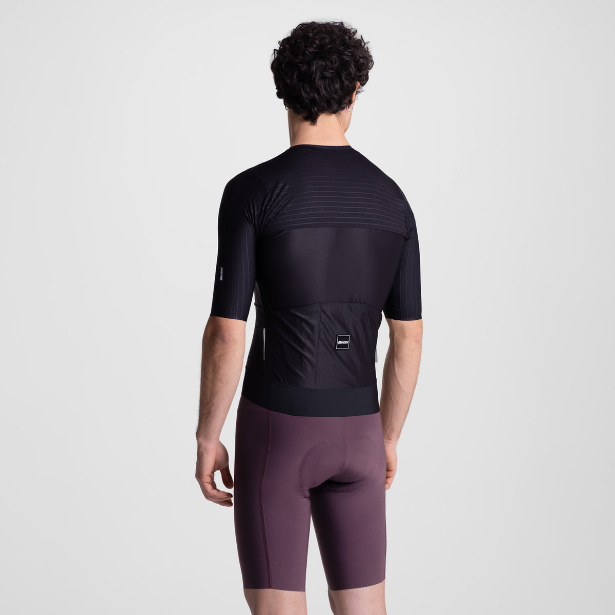 MODEL-BACK