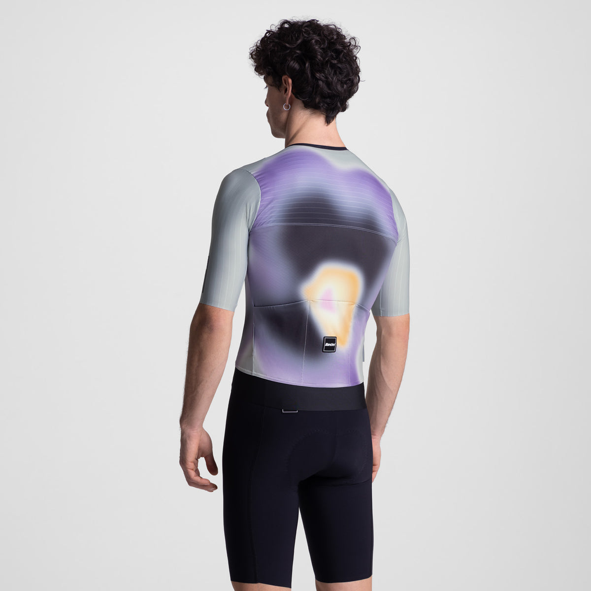 MODEL-BACK